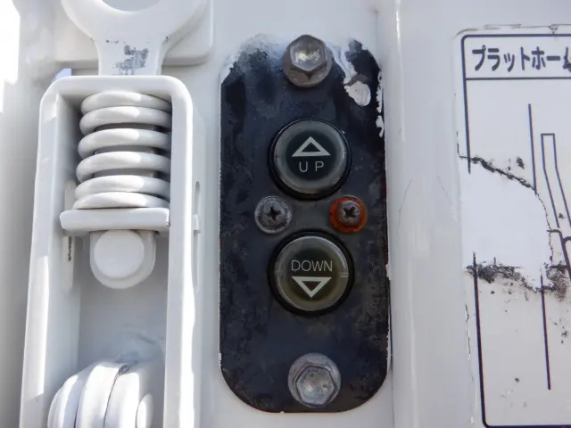 日産 ニッサン TKG-SZ2F24(2WD)の写真15