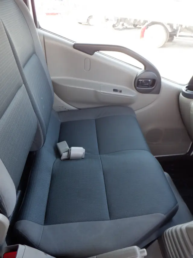 日産 ニッサン TKG-SZ2F24(2WD)の写真28