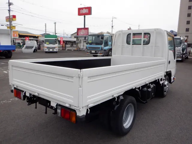 いすゞ エルフ TPG-NJR85A(2WD)の写真2