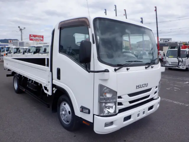 いすゞ エルフ TRG-NNR85AR(2WD)の写真5
