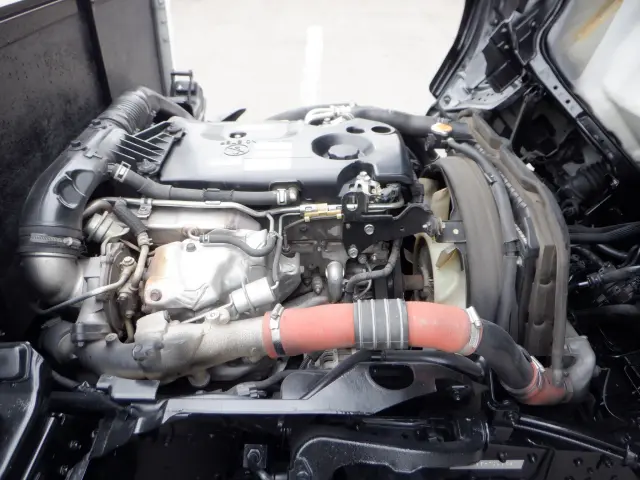 いすゞ エルフ TPG-NJR85A(2WD)の写真23