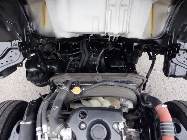 いすゞ エルフ TPG-NJR85A(2WD)の写真26