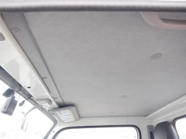 いすゞ エルフ TPG-NJR85A(2WD)の写真32