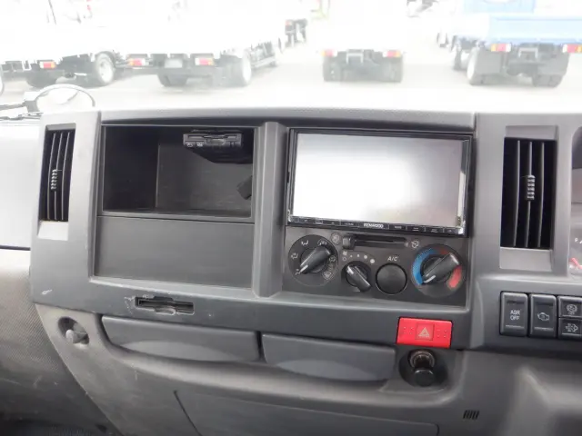 いすゞ エルフ TPG-NJR85A(2WD)の写真36