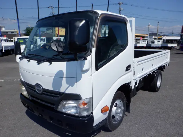 日野 デュトロ SKG-XZU600M(2WD)の写真1