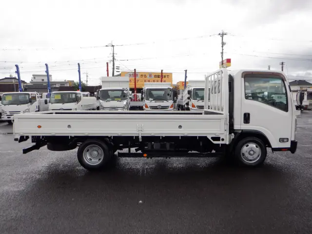いすゞ エルフ TPG-NNR85AR(2WD)の写真12