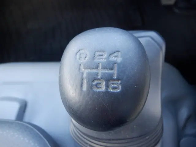 日野 デュトロ SKG-XZU600M(2WD)の写真37