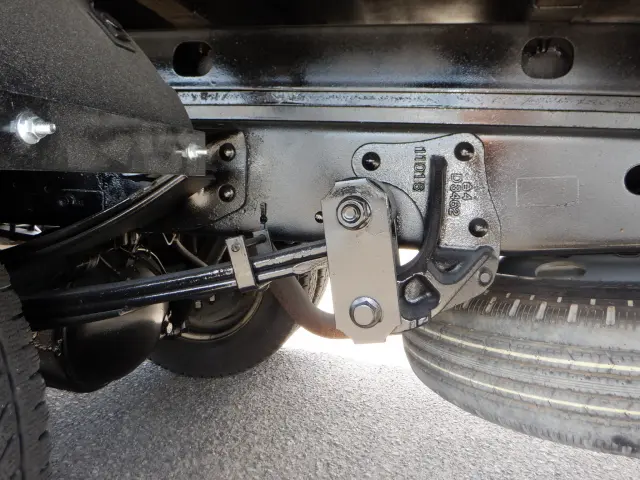 いすゞ エルフ SKG-NLR85AR(2WD)の写真16