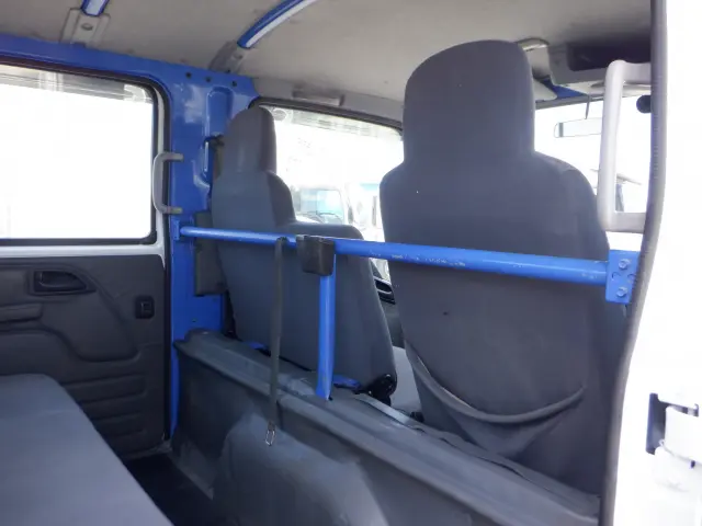 いすゞ エルフ SKG-NLR85AR(2WD)の写真34