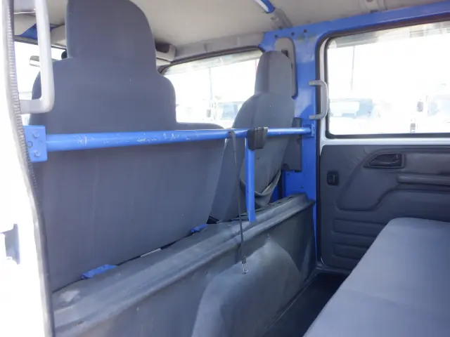 いすゞ エルフ SKG-NLR85AR(2WD)の写真36