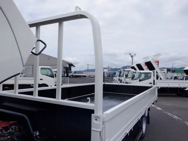 日野 デュトロ TPG-XZC710M(2WD)の写真22