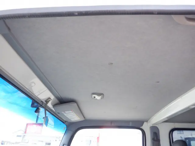 いすゞ エルフ TKG-NPR85AR(2WD)の写真27