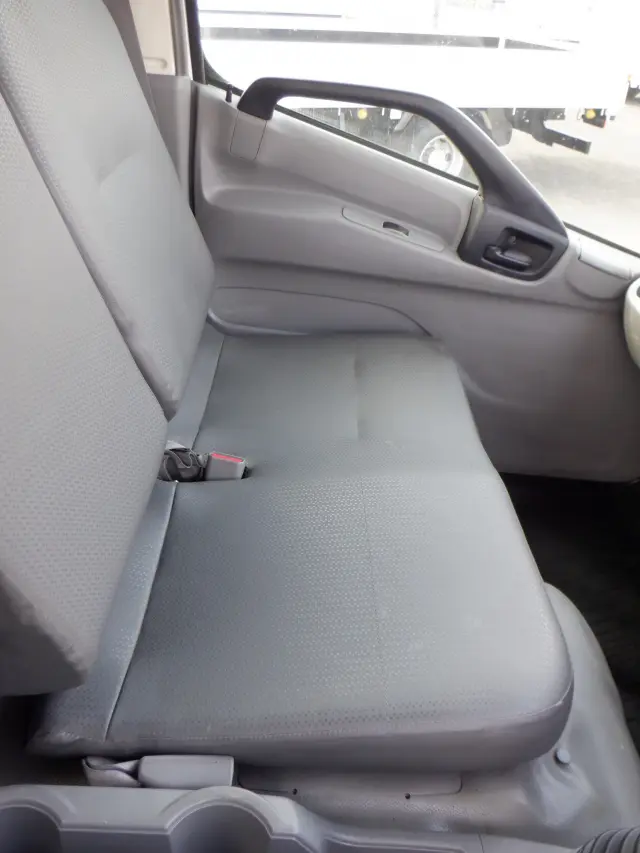 日野 デュトロ TKG-XZU710M(2WD)の写真33