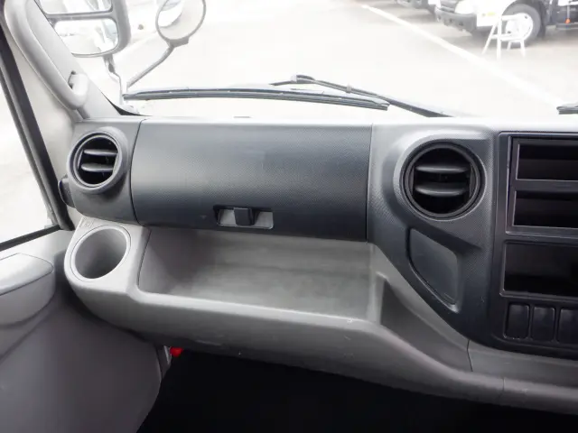 日野 デュトロ TPG-XZC710M(2WD)の写真37