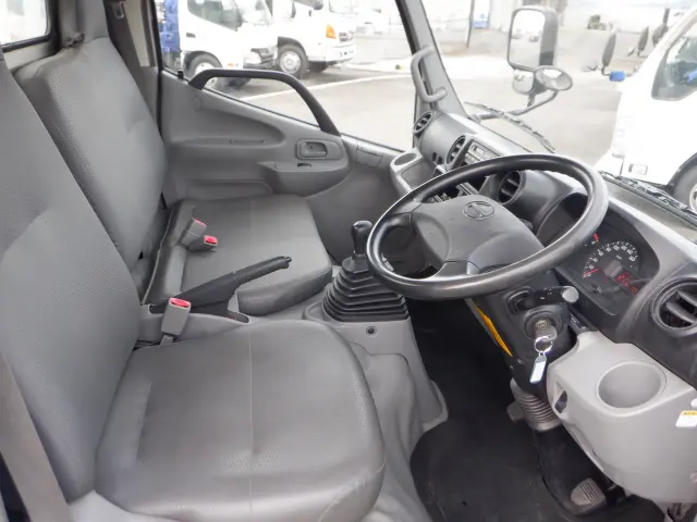 日野 デュトロ TKG-XZC655M(2WD)の写真31