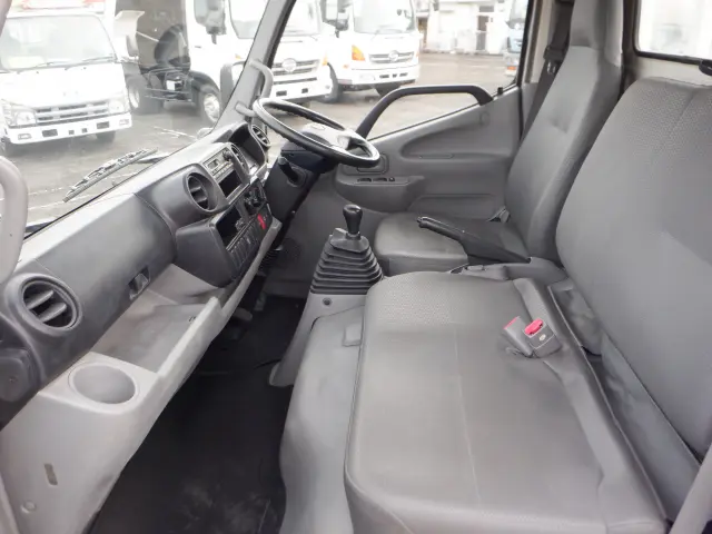 日野 デュトロ TKG-XZC655M(2WD)の写真32