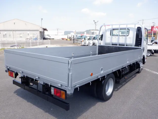 いすゞ エルフ TKG-NPR85AR(2WD)の写真2