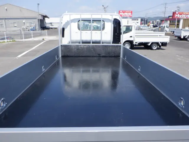 いすゞ エルフ TKG-NPR85AR(2WD)の写真3