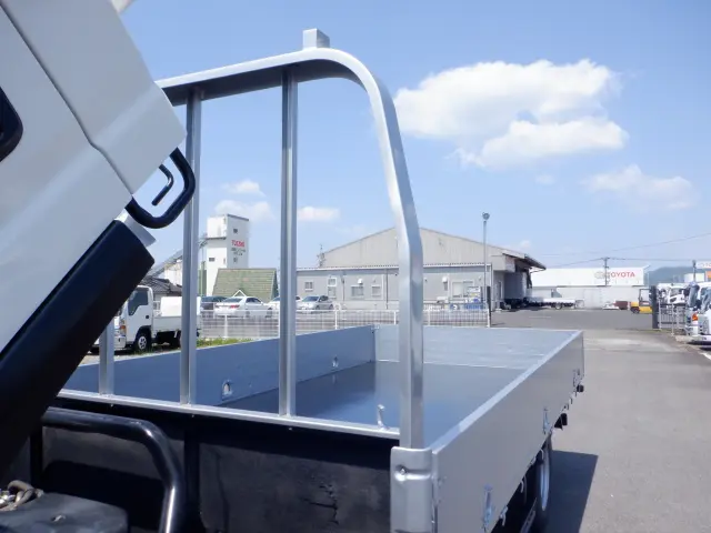 いすゞ エルフ TKG-NPR85AR(2WD)の写真23