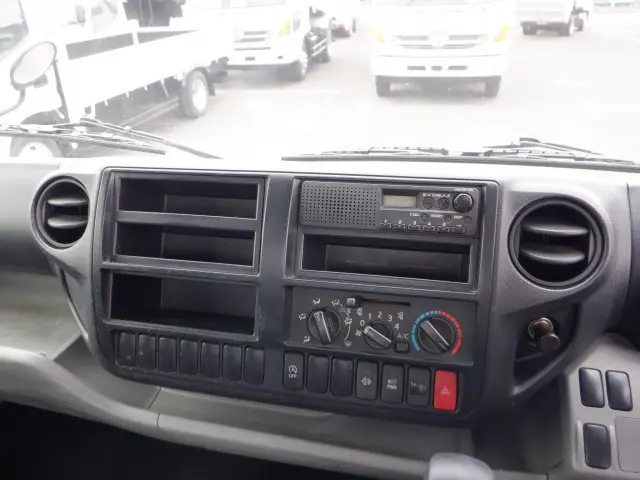 日野 デュトロ TKG-XZC710M(2WD)の写真37