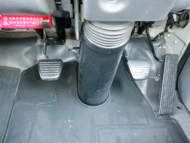 いすゞ エルフ TKG-NPR85AR(2WD)の写真38