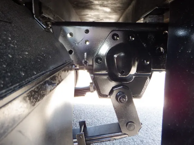 いすゞ エルフ TPG-NJR85A(2WD)の写真21