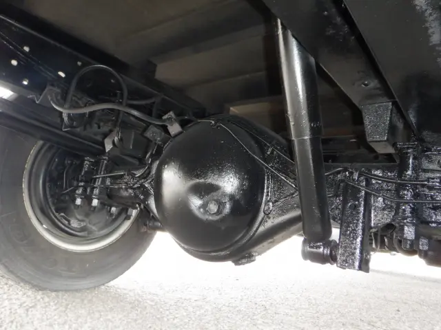 いすゞ エルフ SKG-NNR85AR(2WD)の写真22
