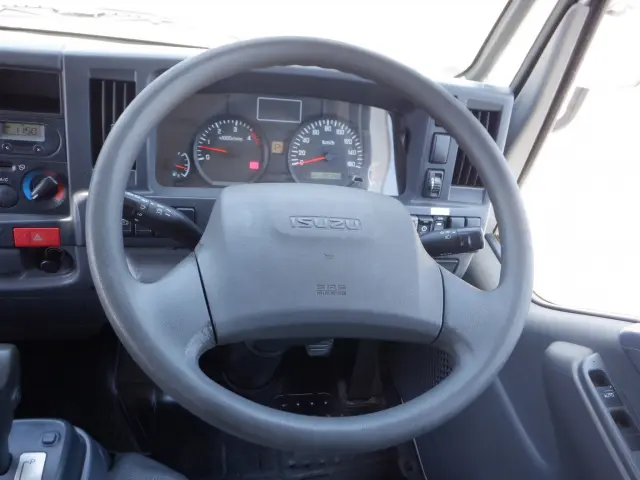 いすゞ エルフ TPG-NJR85A(2WD)の写真36