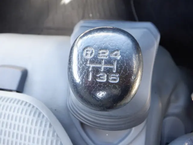 日野 デュトロ TKG-XZU605M(2WD)の写真35