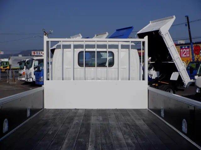 日野 デュトロ SKG-XZU650M(2WD)の写真7