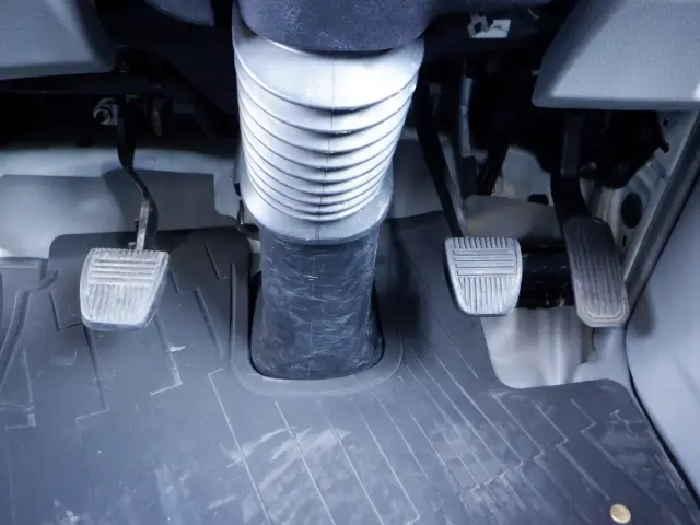 日野 デュトロ SKG-XZU650M(2WD)の写真37