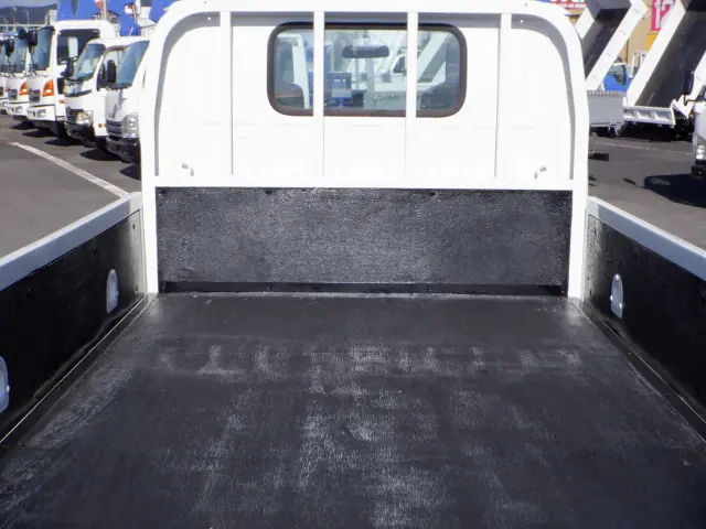 いすゞ エルフ TKG-NKR85A(2WD)の写真3