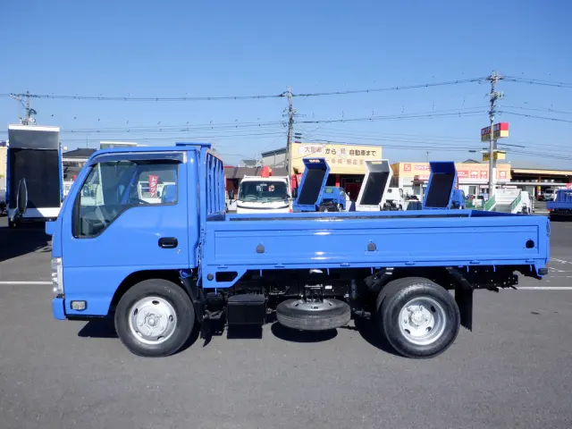 いすゞ エルフ TKG-NKR85A(2WD)の写真12