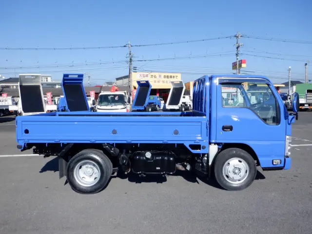 いすゞ エルフ TKG-NKR85A(2WD)の写真13