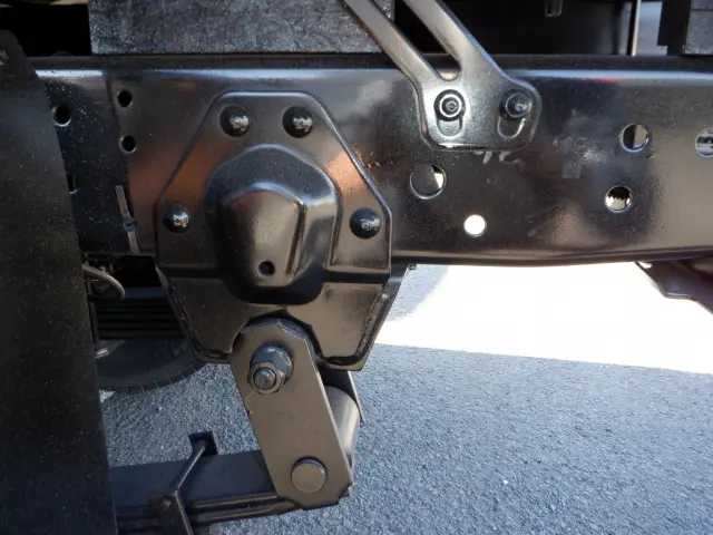 いすゞ エルフ TKG-NKR85A(2WD)の写真17