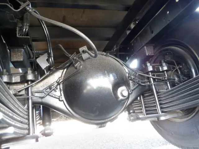 いすゞ エルフ TKG-NKR85A(2WD)の写真18