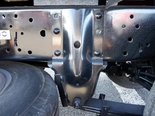 いすゞ エルフ TKG-NKR85A(2WD)の写真20