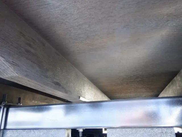 いすゞ エルフ TKG-NKR85A(2WD)の写真21