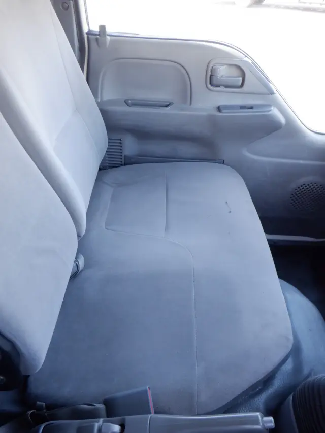 いすゞ エルフ TKG-NKR85A(2WD)の写真33