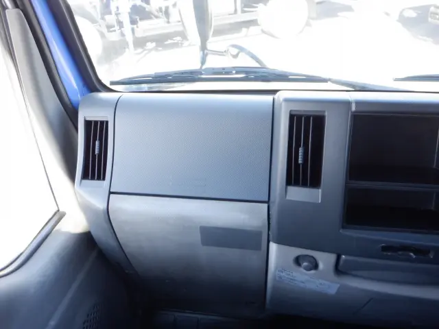 いすゞ エルフ TKG-NKR85A(2WD)の写真36