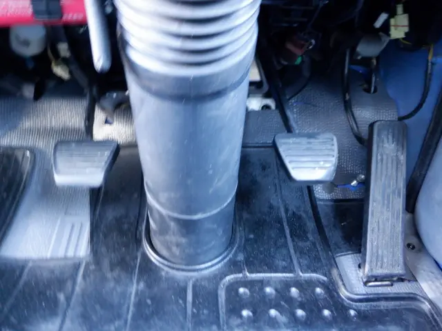 いすゞ エルフ TKG-NKR85A(2WD)の写真37