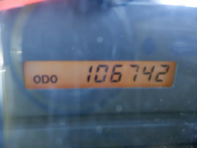 いすゞ エルフ TKG-NKR85A(2WD)の写真39