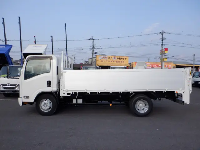 いすゞ エルフ 2RG-NPR88YN(2WD)の写真13