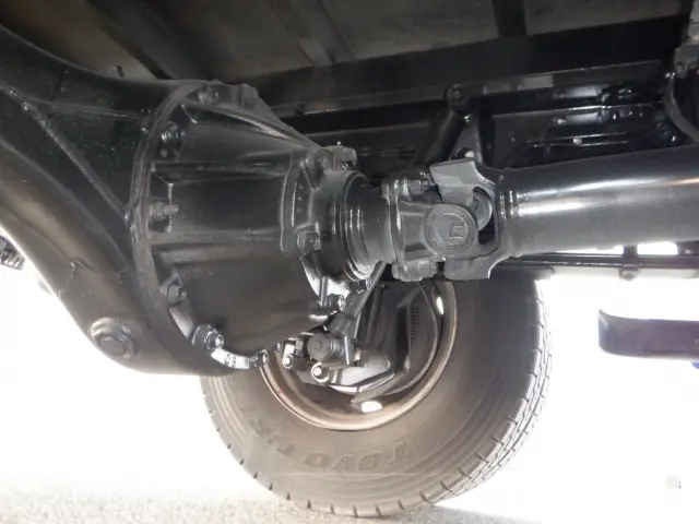 いすゞ エルフ 2RG-NPR88YN(2WD)の写真19