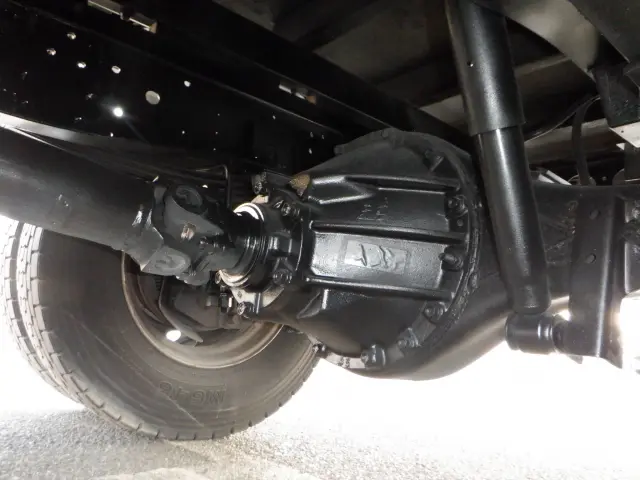 いすゞ エルフ 2RG-NPR88YN(2WD)の写真20