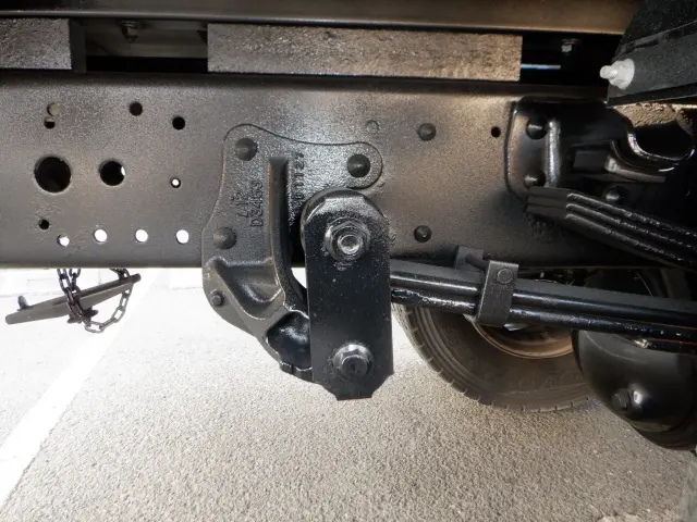 いすゞ エルフ 2RG-NPR88YN(2WD)の写真23