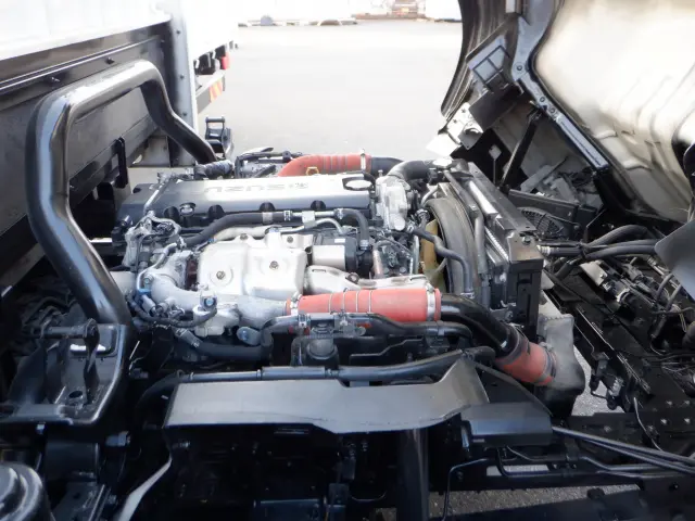 いすゞ エルフ 2RG-NPR88YN(2WD)の写真25