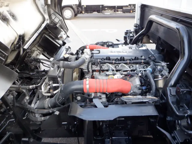 いすゞ エルフ 2RG-NPR88YN(2WD)の写真26