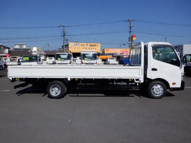 トヨタ トヨエース TKG-XZU720(2WD)の写真8