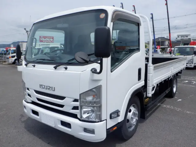 いすゞ エルフ 2RG-NPR88YN(2WD)の写真1